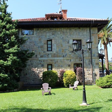 Apartamentos Los Hidalgos Santillana del Mar Exteriör bild