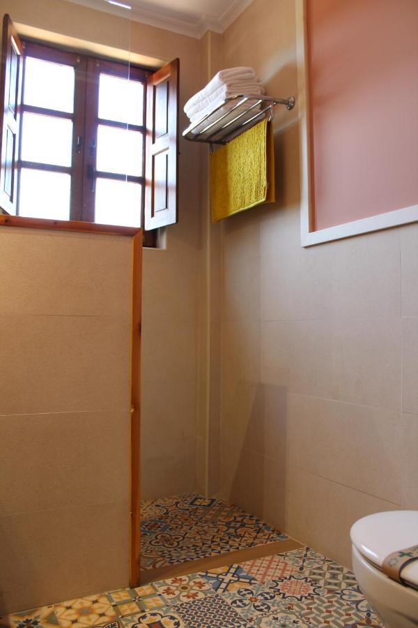 Apartamentos Los Hidalgos Santillana del Mar Exteriör bild