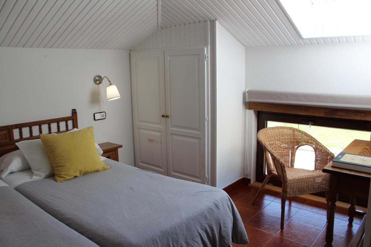 Apartamentos Los Hidalgos Santillana del Mar Exteriör bild