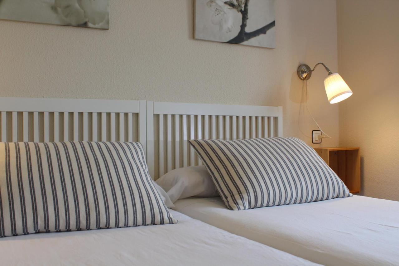 Apartamentos Los Hidalgos Santillana del Mar Exteriör bild