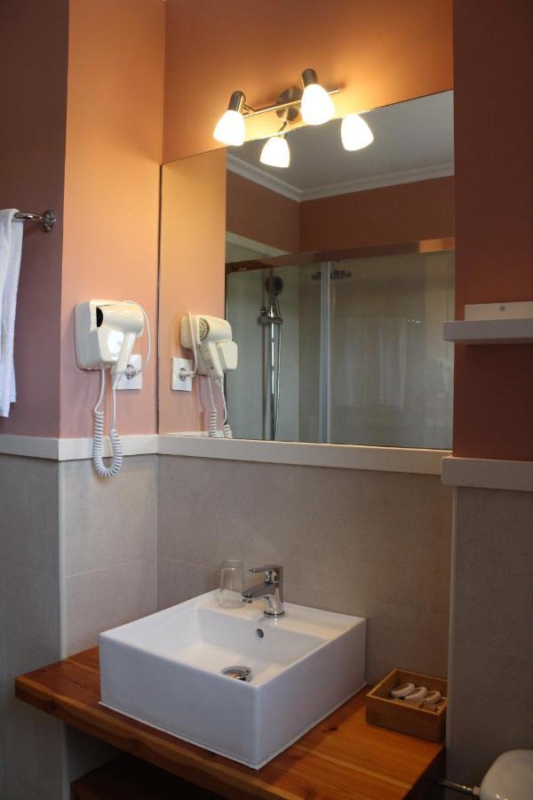 Apartamentos Los Hidalgos Santillana del Mar Exteriör bild