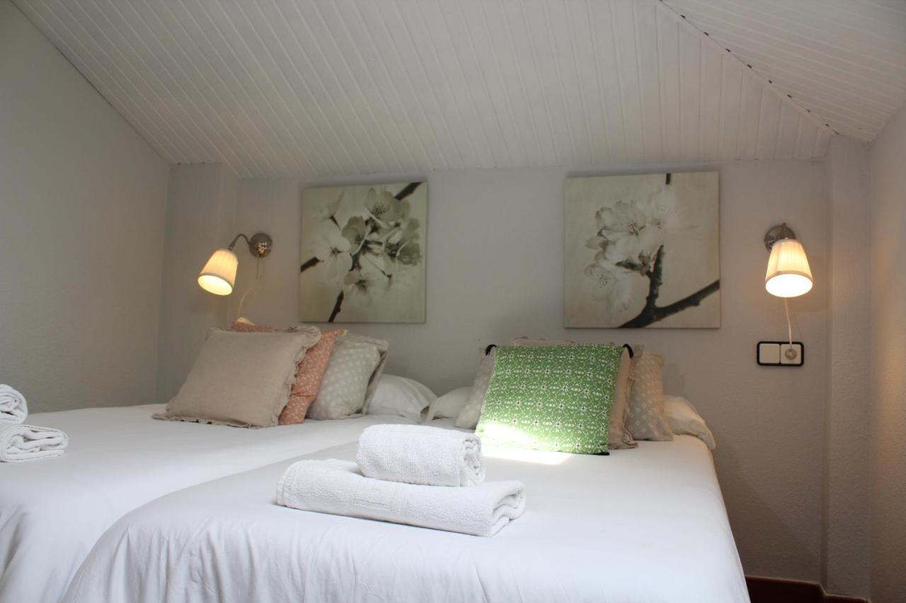Apartamentos Los Hidalgos Santillana del Mar Exteriör bild
