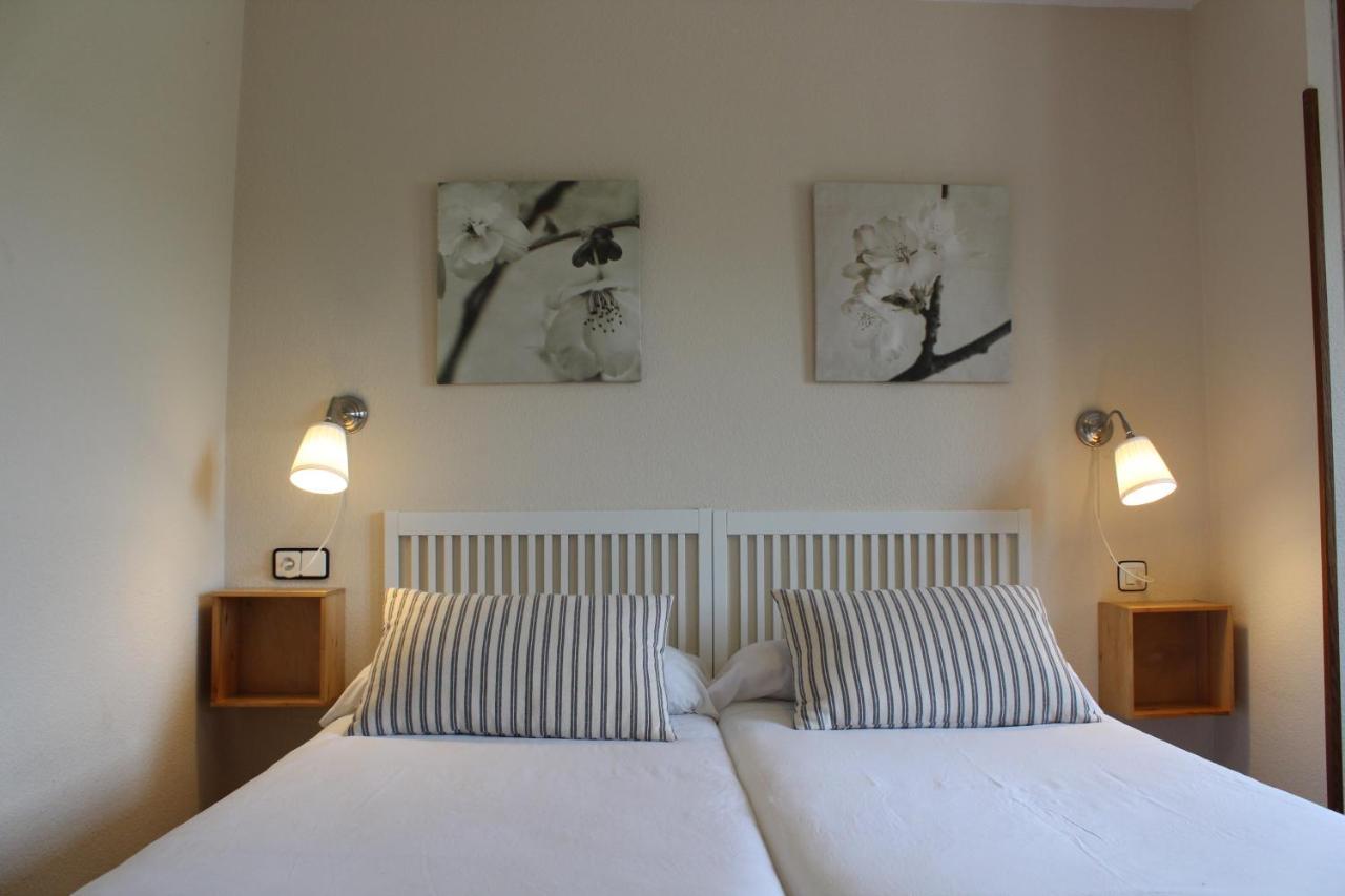 Apartamentos Los Hidalgos Santillana del Mar Exteriör bild