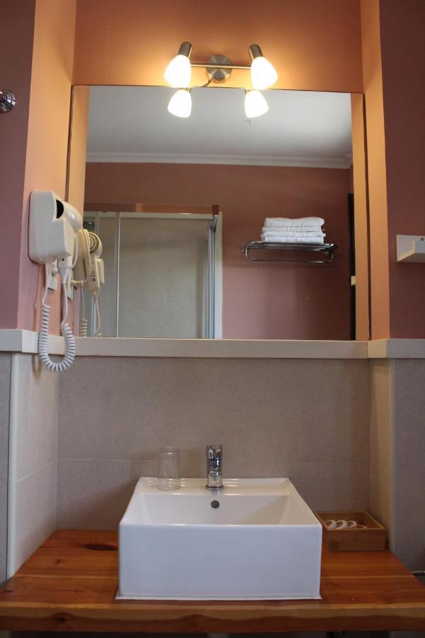 Apartamentos Los Hidalgos Santillana del Mar Exteriör bild
