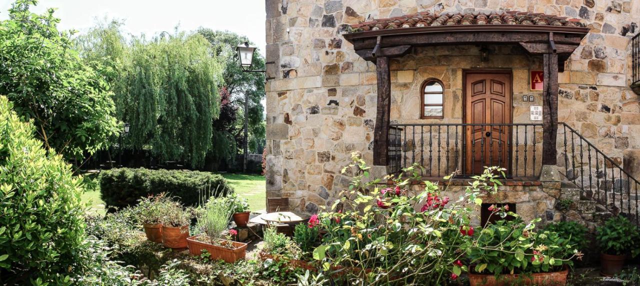 Apartamentos Los Hidalgos Santillana del Mar Exteriör bild