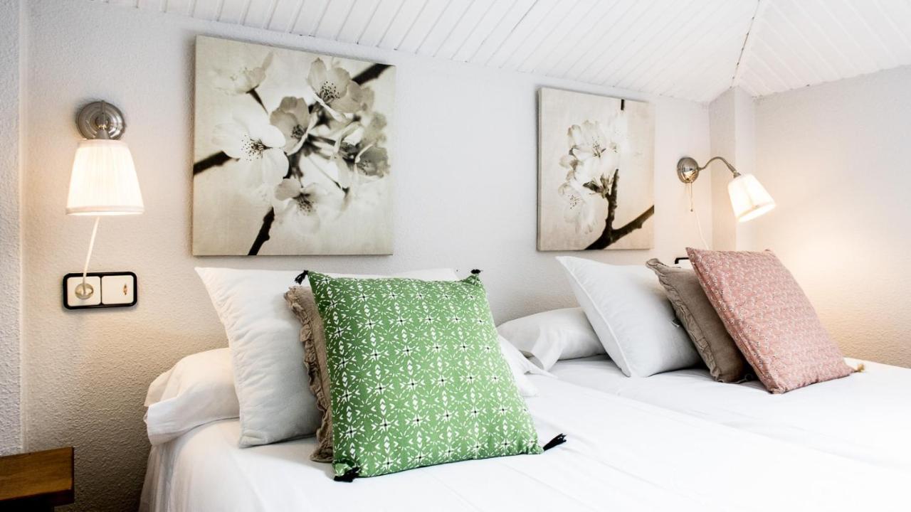 Apartamentos Los Hidalgos Santillana del Mar Exteriör bild